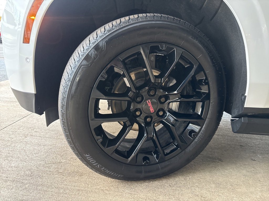 Used 2025 GMC Yukon Denali image 50