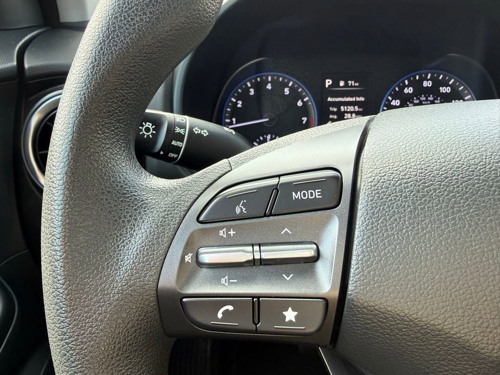 Certified 2022 Hyundai Kona SEL w/ Cargo Package AWD/4WD image 26