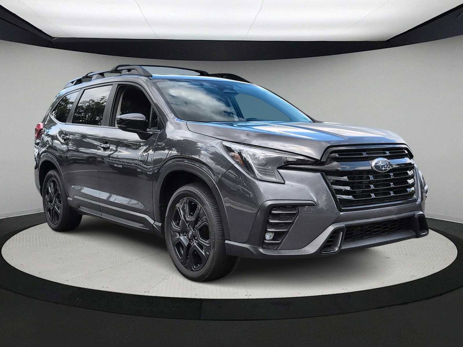 Used 2024 Subaru Ascent Onyx Edition AWD/4WD image 2