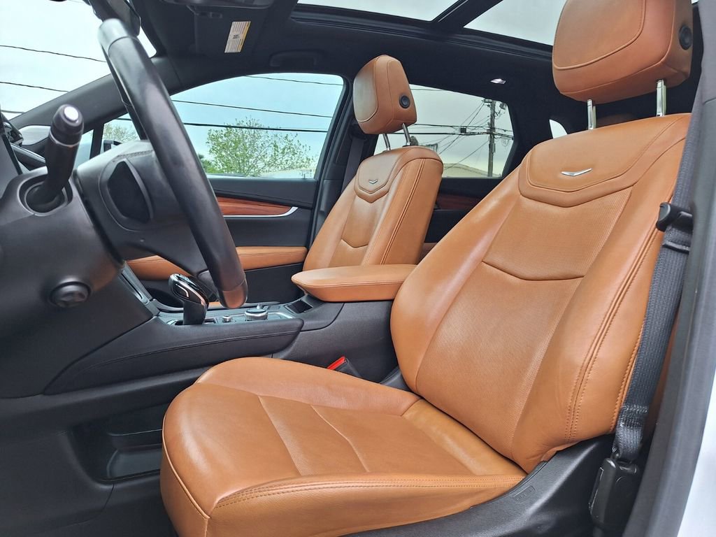 Certified 2023 Cadillac XT5 Premium Luxury w/ Technology Package image 24