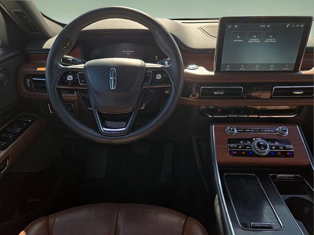 Used 2023 Lincoln Aviator Reserve w/ Equipment Group 201A image 19