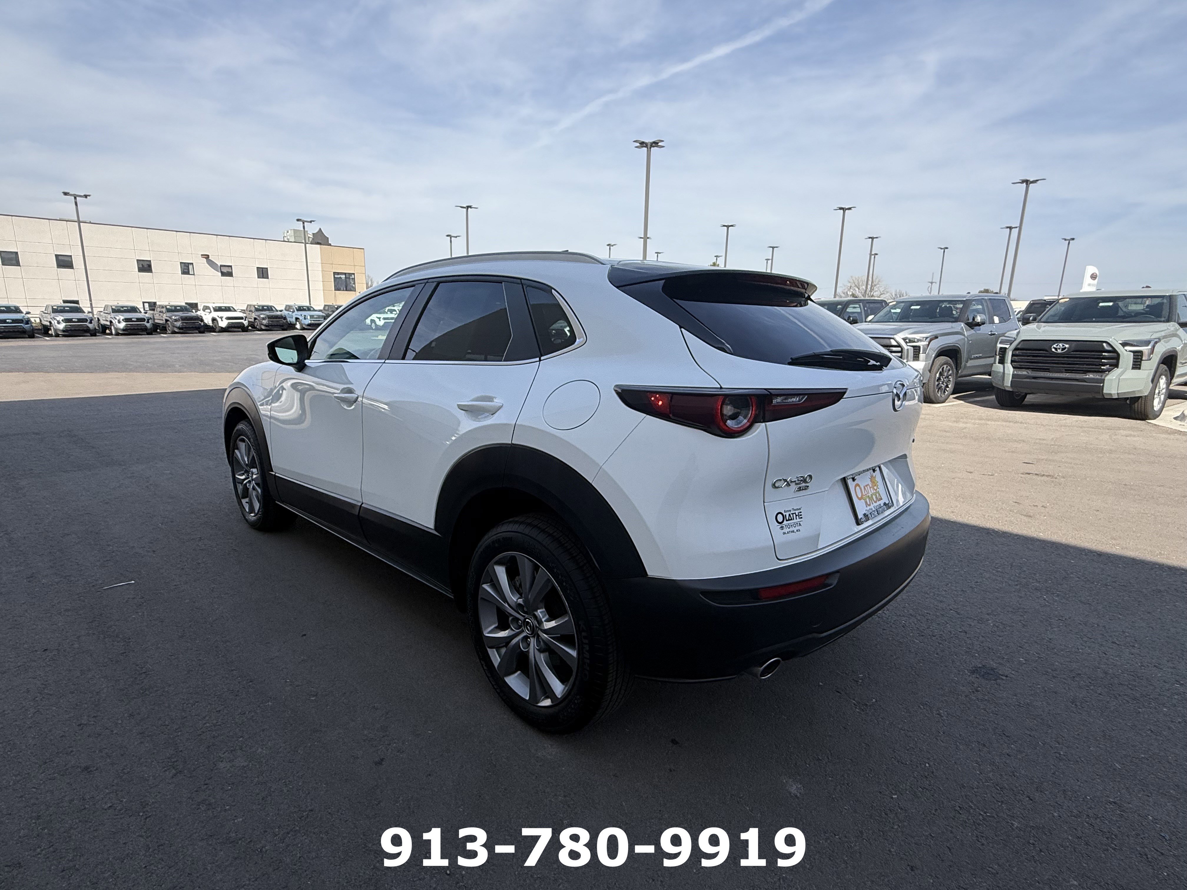 Used 2022 MAZDA CX-30 AWD 2.5 S w/ Select Package image 3