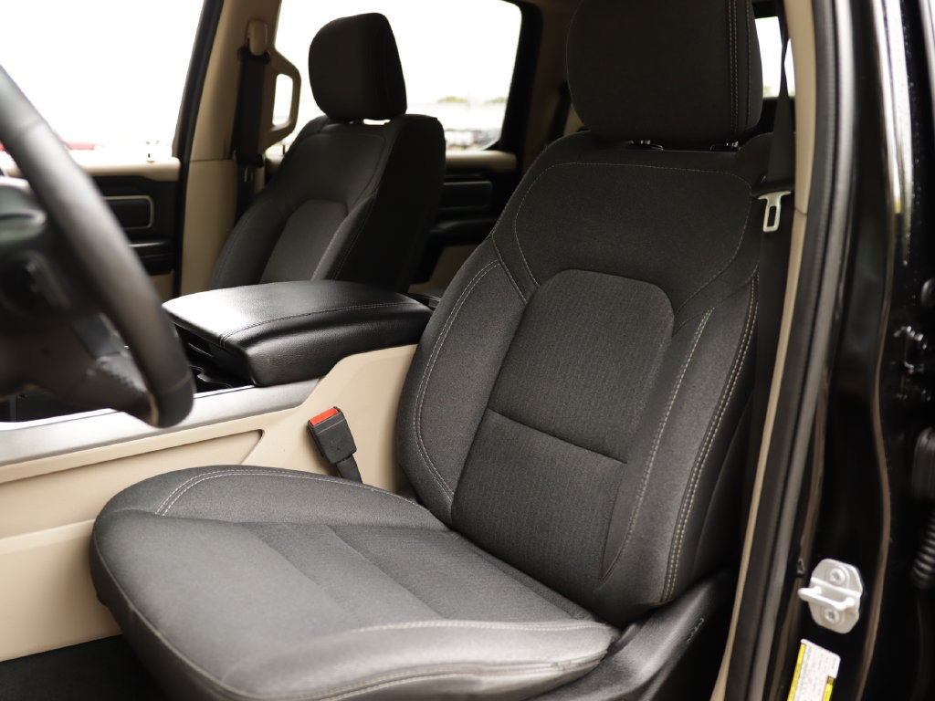 Used 2019 RAM 1500 Big Horn AWD/4WD image 25