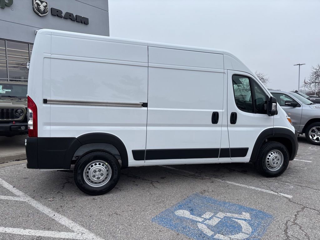 New 2026 RAM ProMaster 2500 image 33