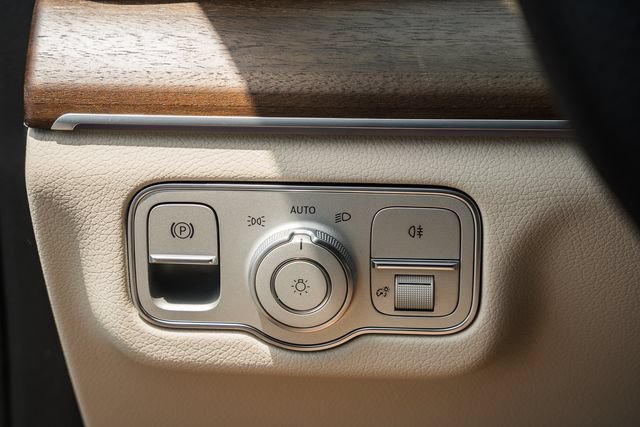 New 2026 Mercedes-Benz GLS 450 4MATIC image 45