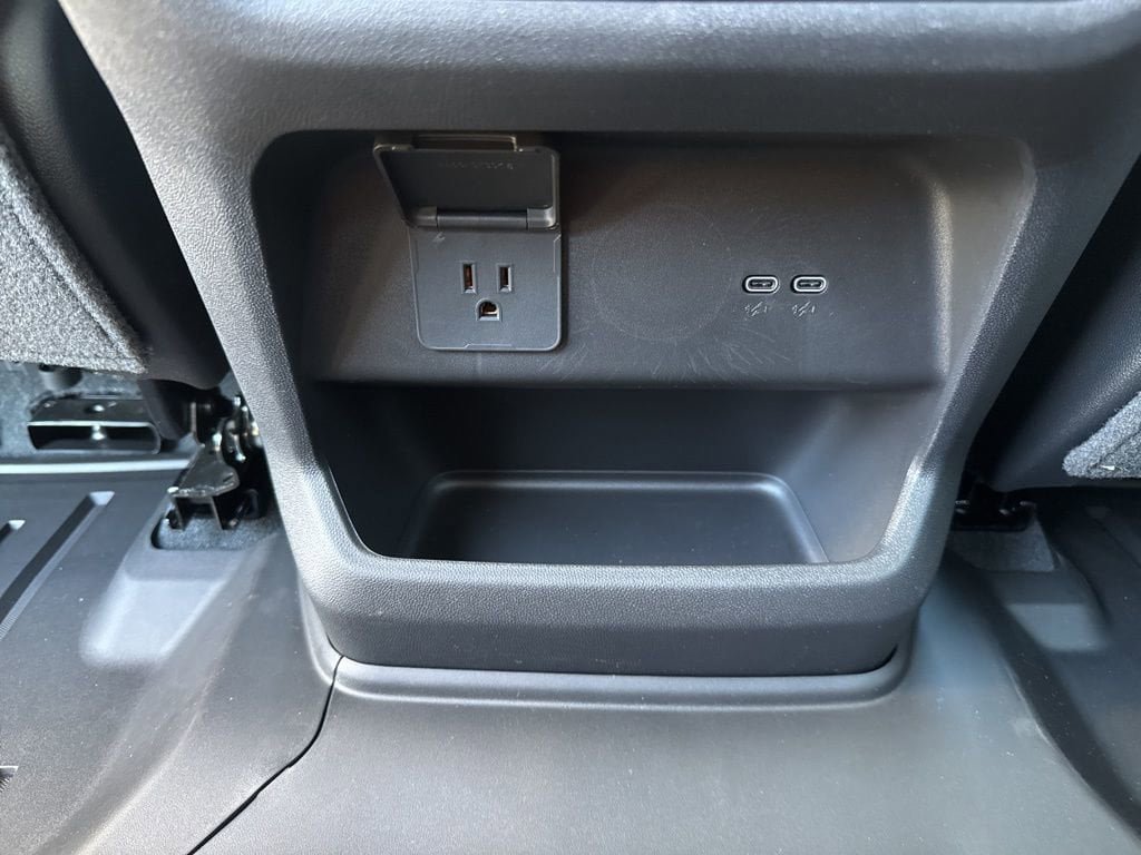 New 2026 GMC Sierra EV Elevation w/ LPO, Elevation Dark Package AWD/4WD image 43