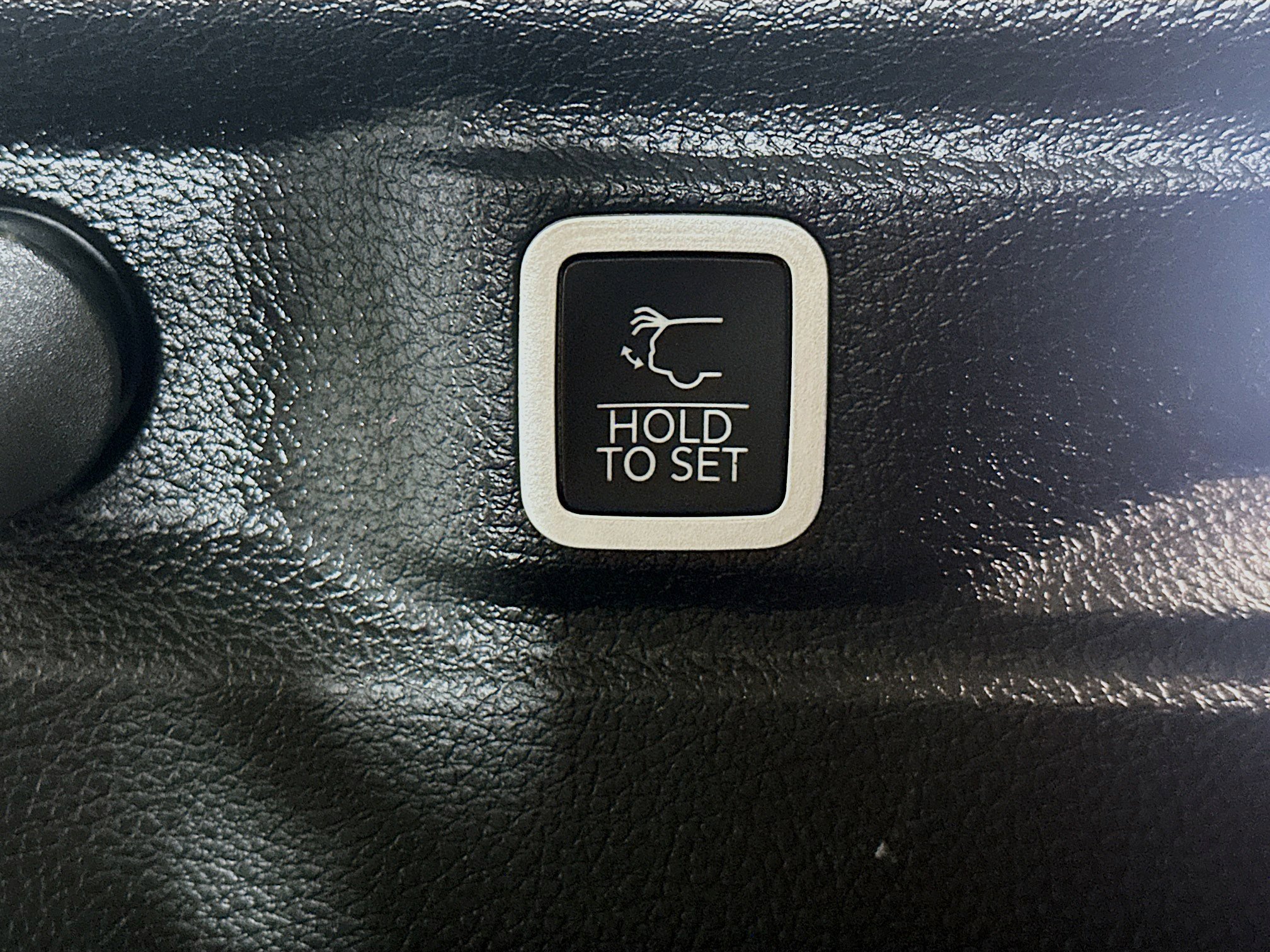 Used 2021 Jeep Grand Cherokee L Limited image 33