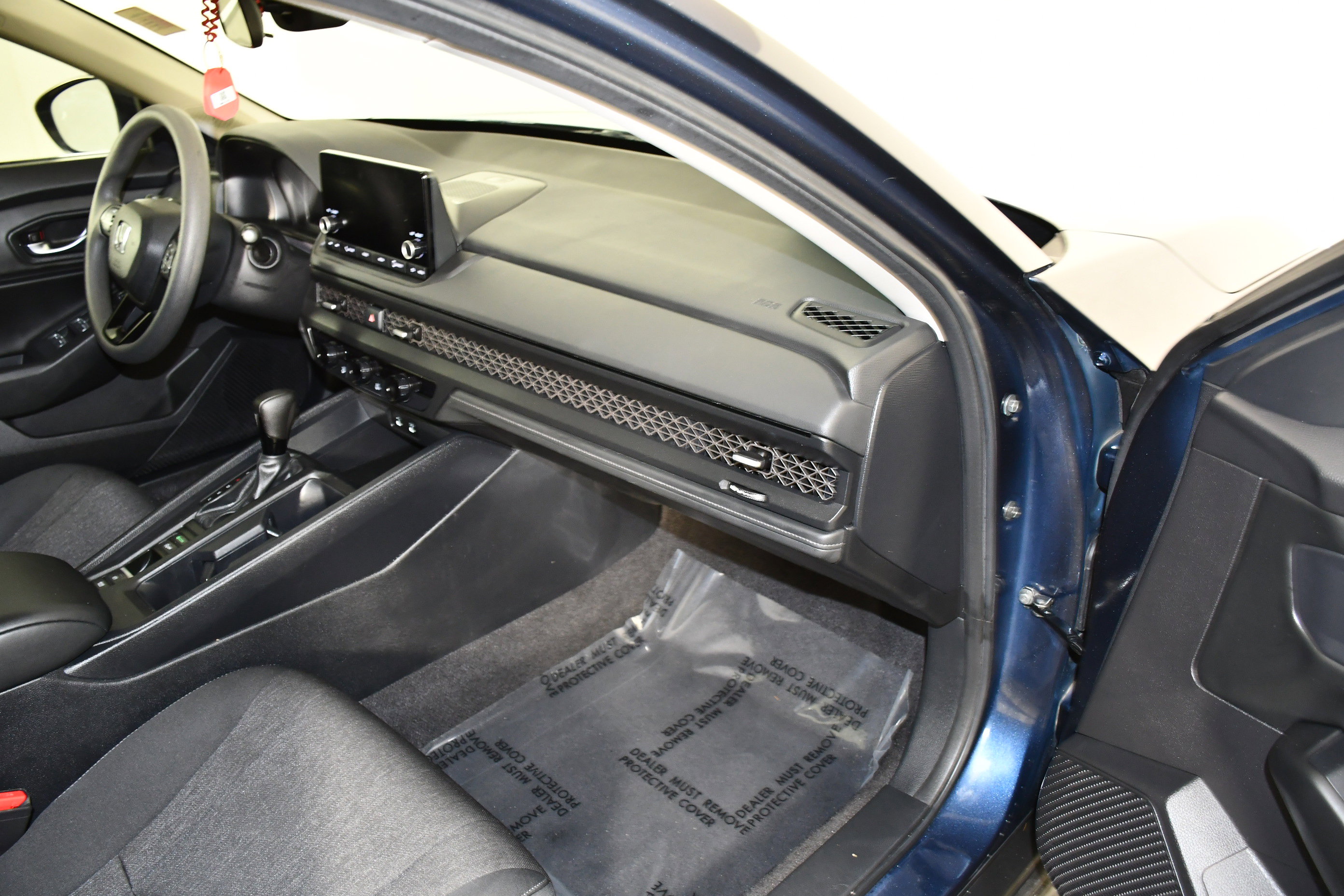 Certified 2024 Honda Accord EX image 39