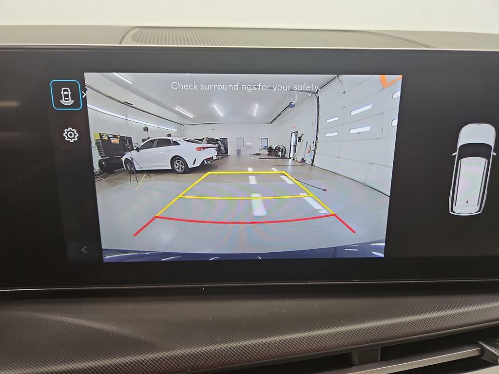 Certified 2025 Hyundai Santa Fe SEL image 21