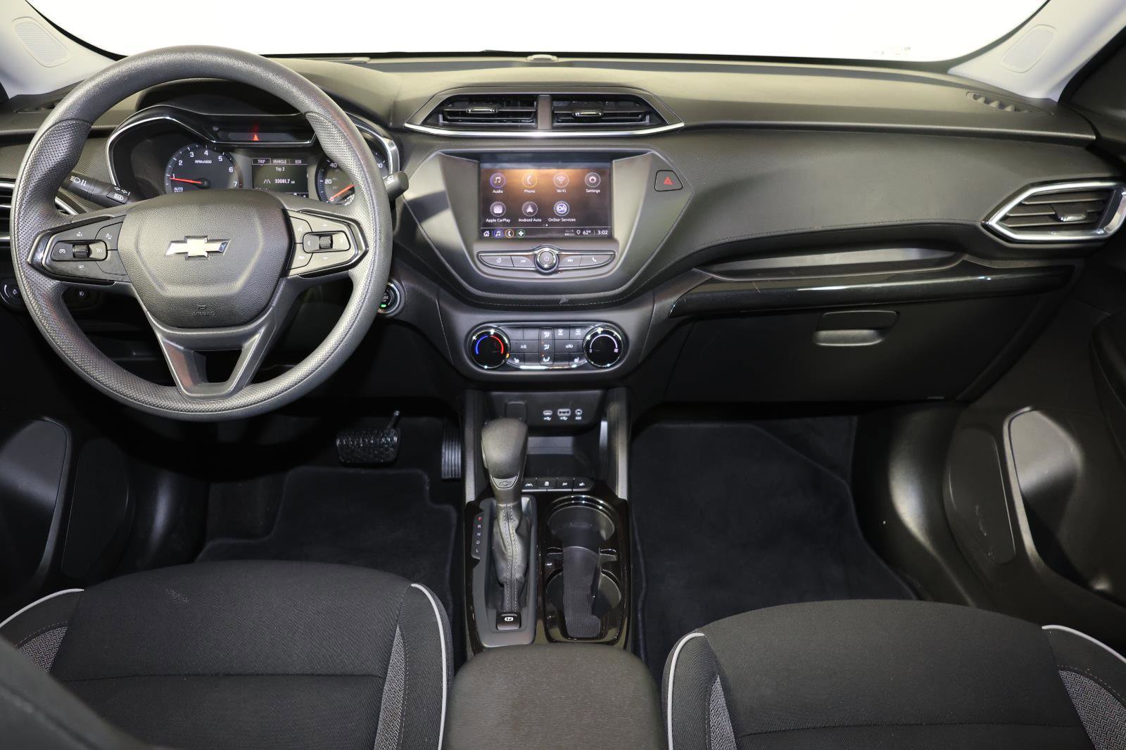 Used 2023 Chevrolet TrailBlazer LT FWD image 10