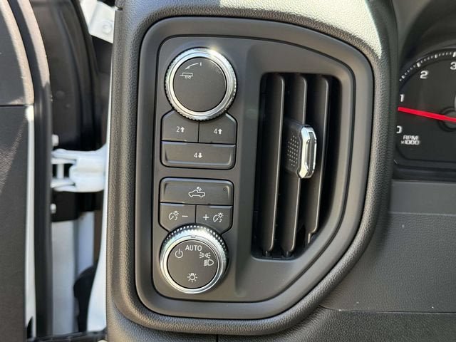 New 2026 GMC Sierra 3500 Pro AWD/4WD image 22