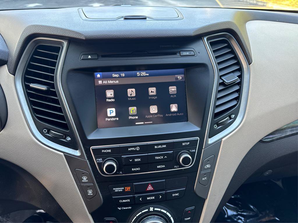 Used 2017 Hyundai Santa Fe Sport FWD image 25
