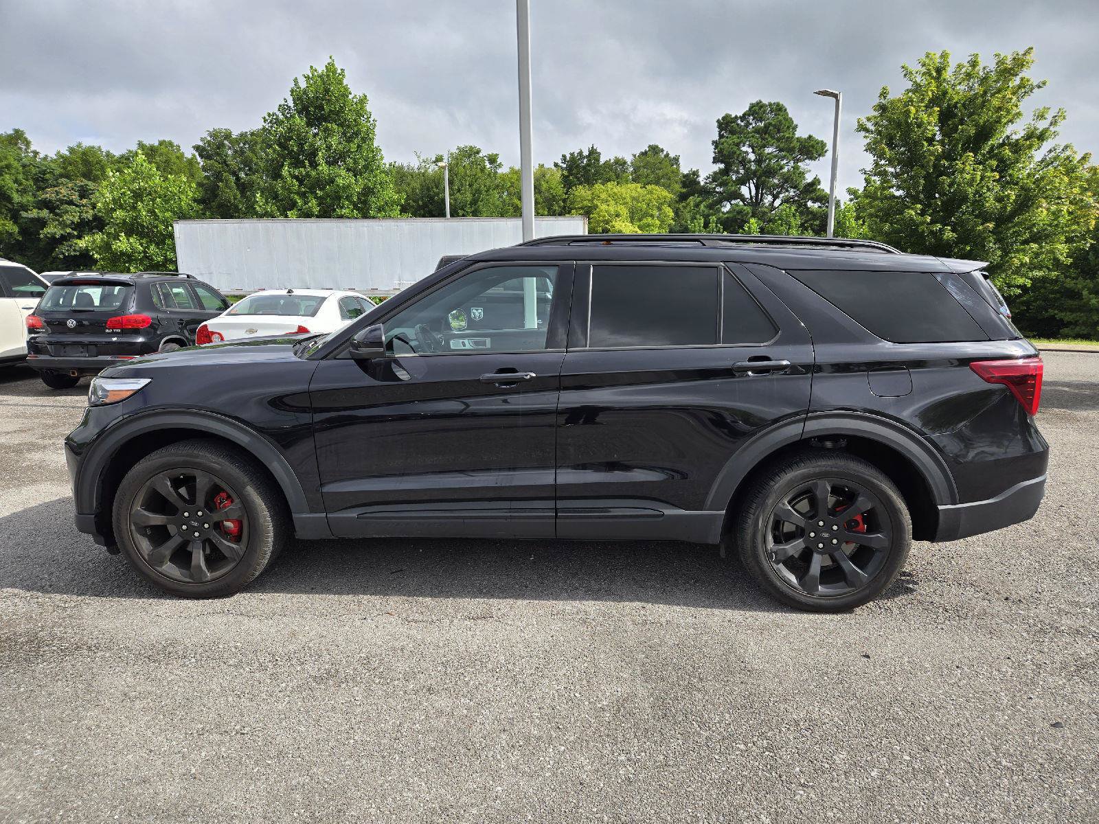 Used 2023 Ford Explorer ST w/ Equipment Group 401A AWD/4WD image 4