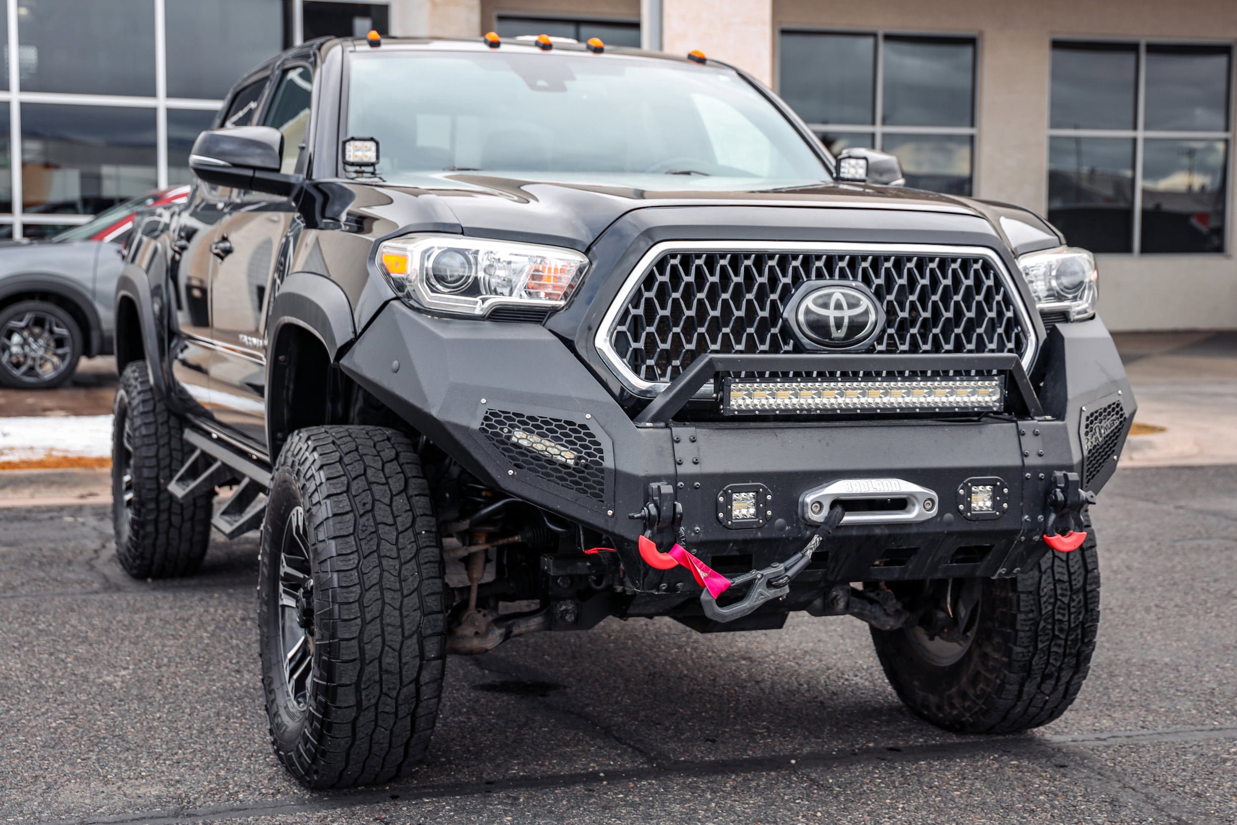 Used 2019 Toyota Tacoma TRD Off-Road image 3