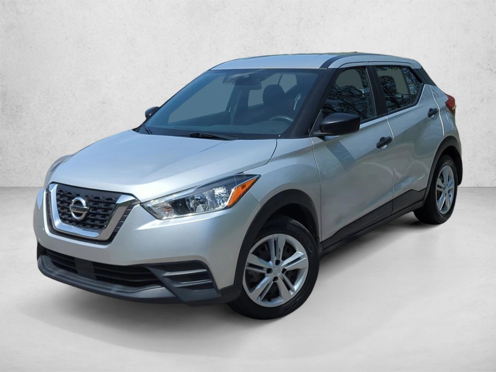 Used 2020 Nissan Kicks S
