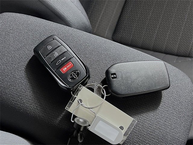 New 2026 Toyota Corolla SE image 33