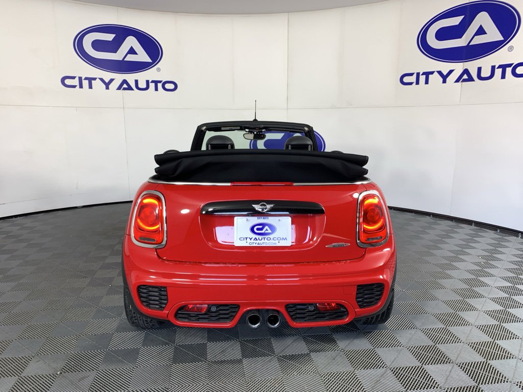 Used 2017 MINI Cooper John Cooper Works image 39