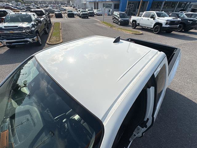 Used 2022 Nissan Frontier S RWD image 12