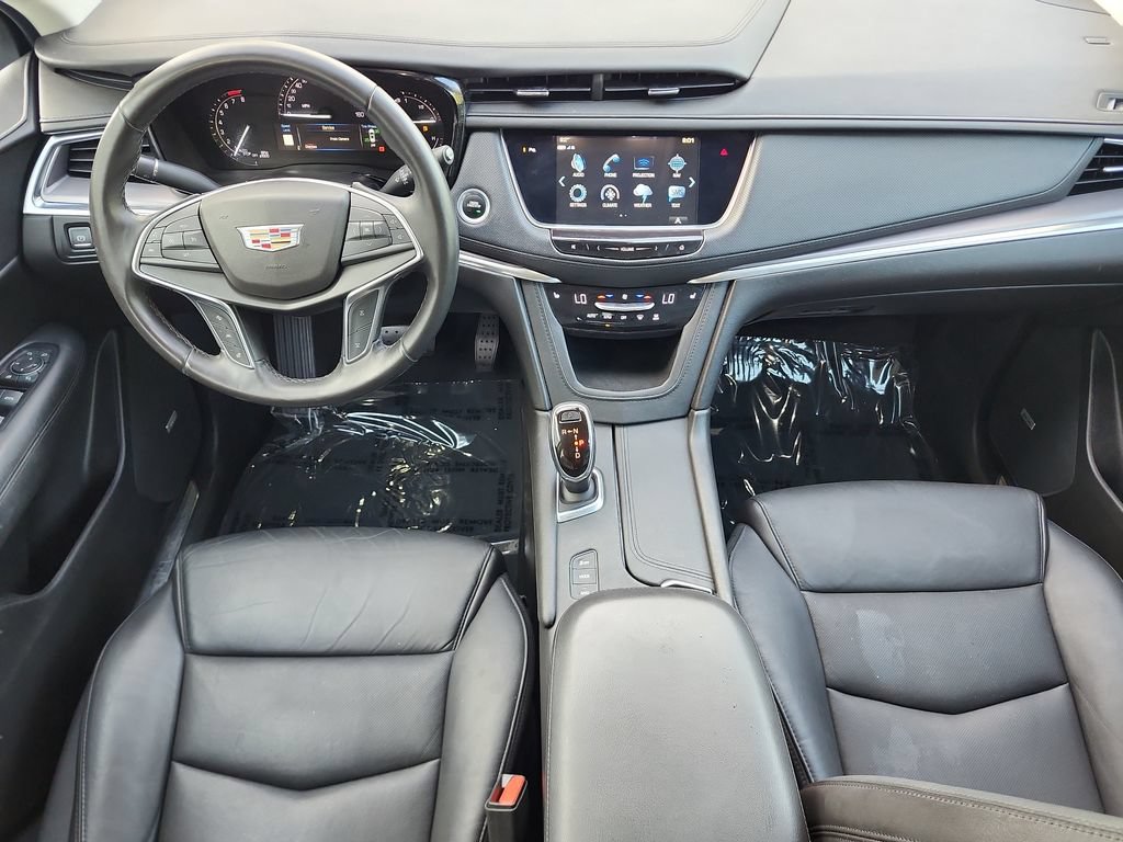 Used 2019 Cadillac XT5 Luxury w/ LPO, Black Ice Package AWD/4WD image 18