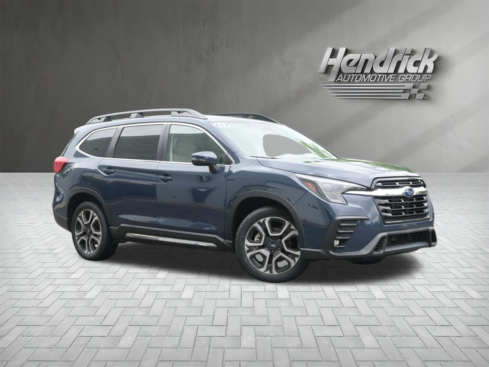 Certified 2023 Subaru Ascent Limited AWD/4WD image 2