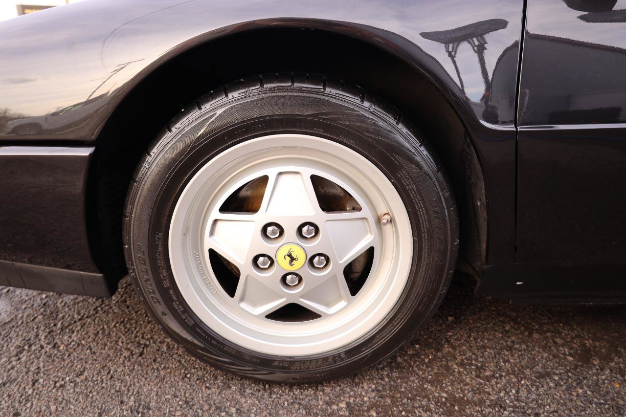 Used 1989 Ferrari Mondial T Cabriolet RWD image 34