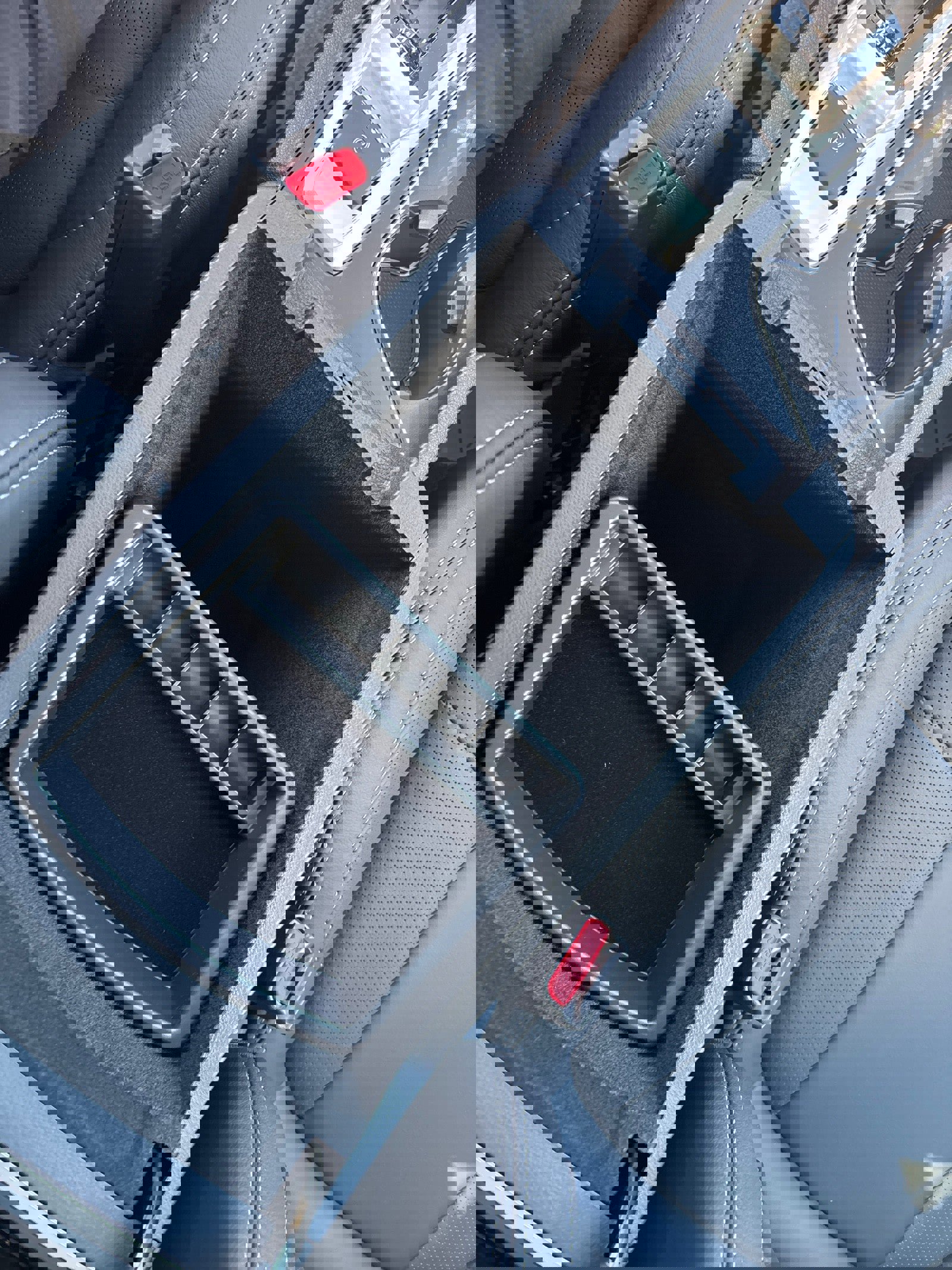 New 2025 Subaru Ascent Limited w/ Popular Package #2 image 25