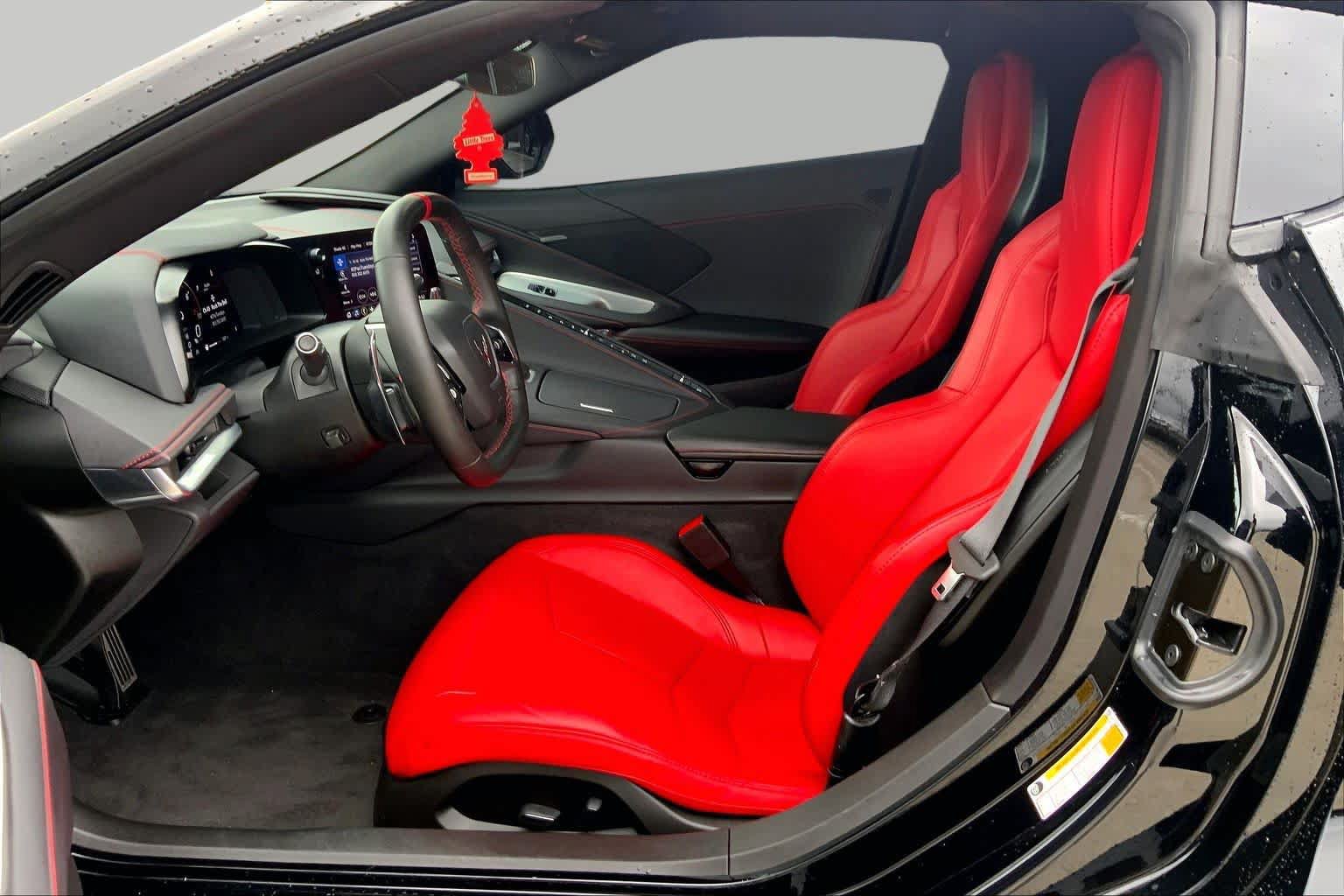 Used 2023 Chevrolet Corvette Stingray Coupe w/ Z51 Performance Package RWD image 7