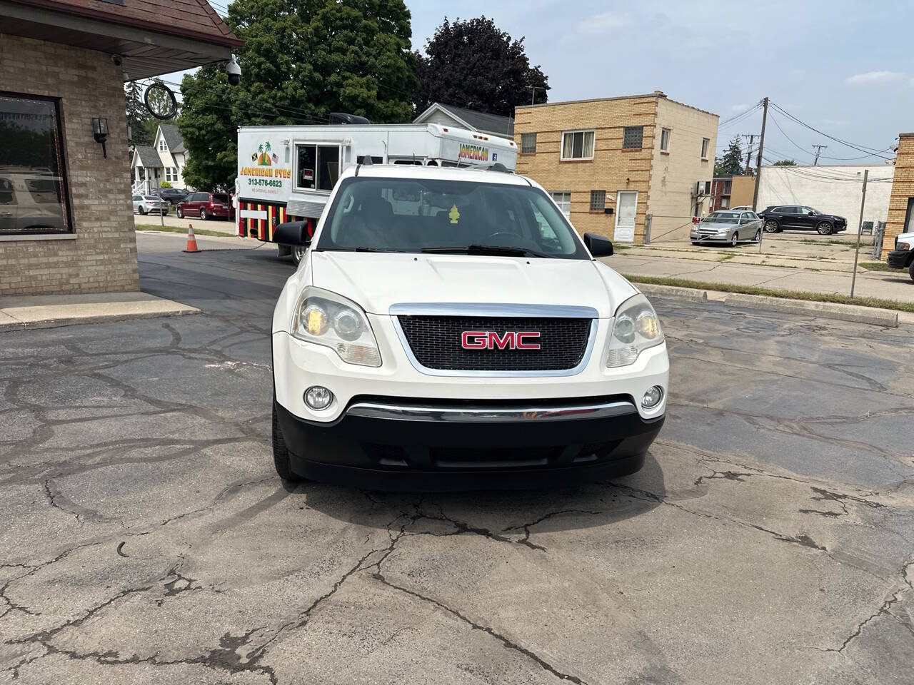 Used 2012 GMC Acadia SL w/ Preferred Package FWD image 3