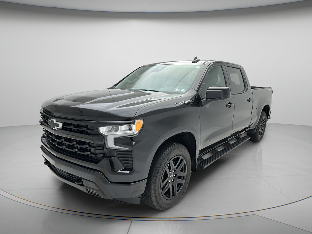 Used 2024 Chevrolet Silverado 1500 RST w/ Convenience Package II AWD/4WD image 3