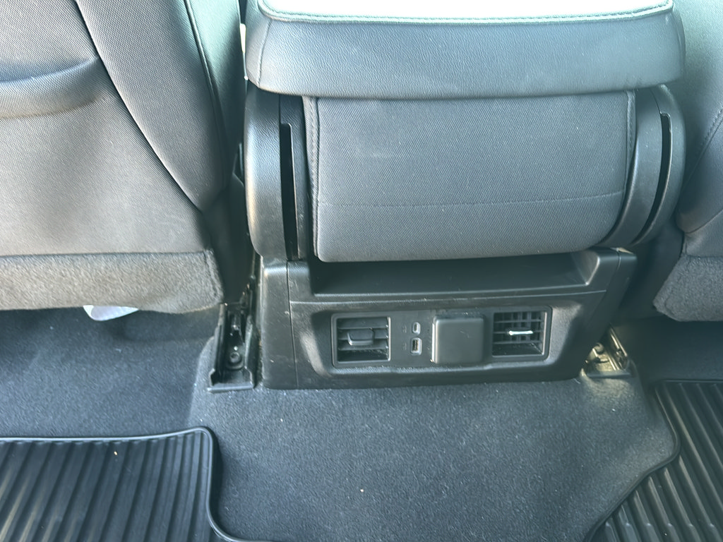 Used 2024 GMC Sierra 1500 Elevation AWD/4WD image 36