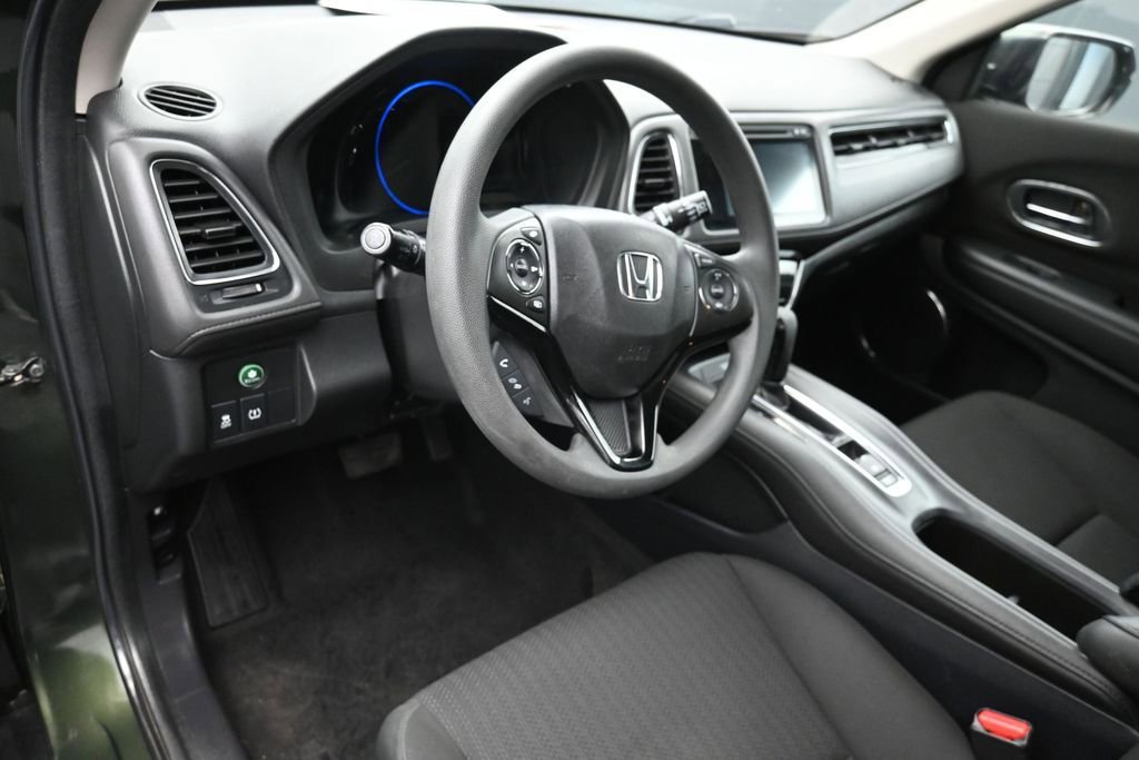 Used 2017 Honda HR-V EX image 17