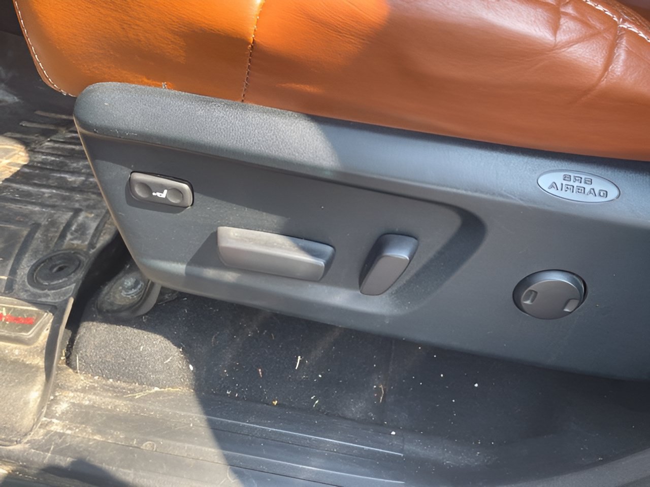 Used 2018 Toyota Tundra 1794 Edition AWD/4WD image 17