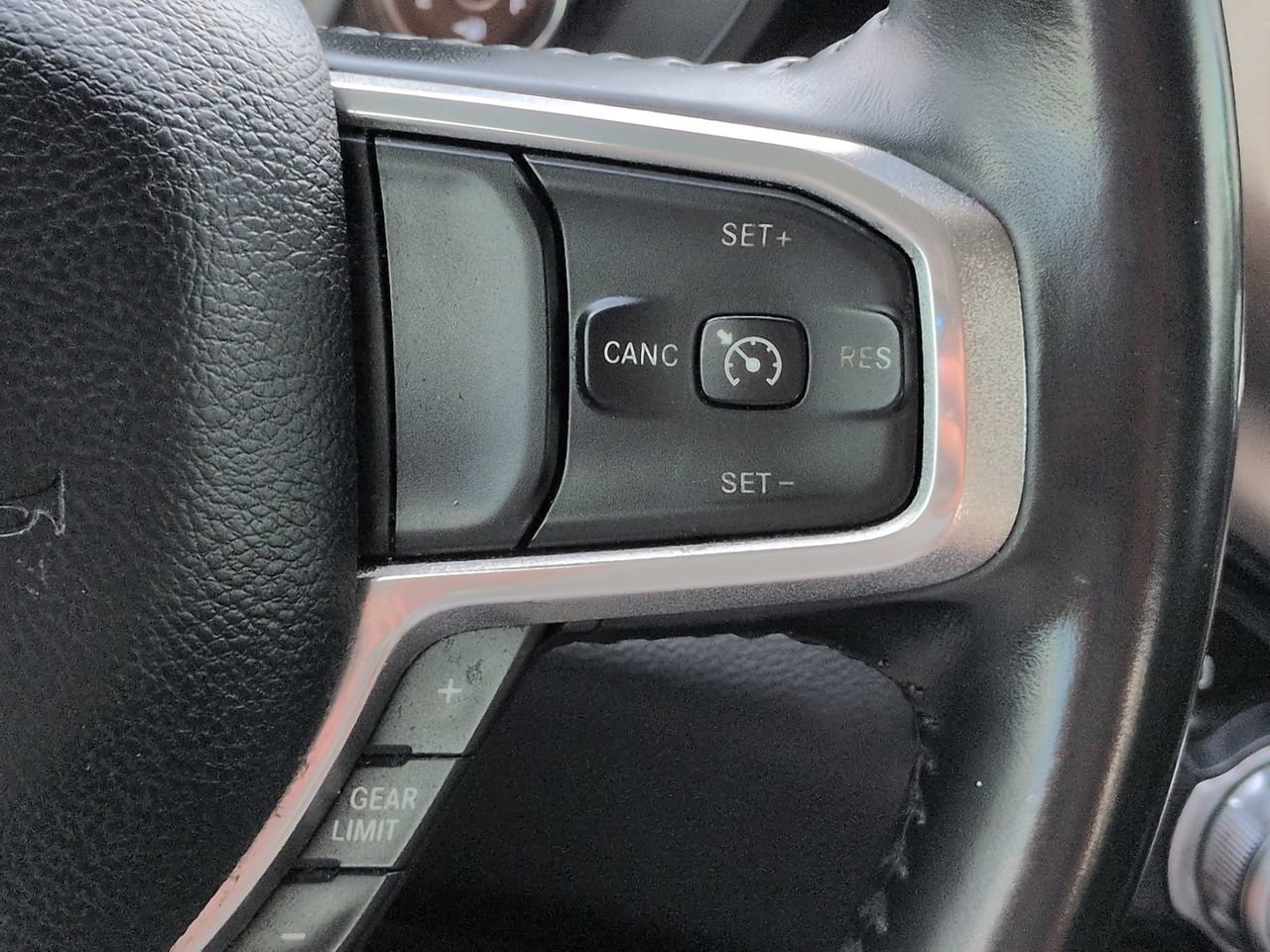 Used 2022 RAM 1500 Laramie RWD image 24
