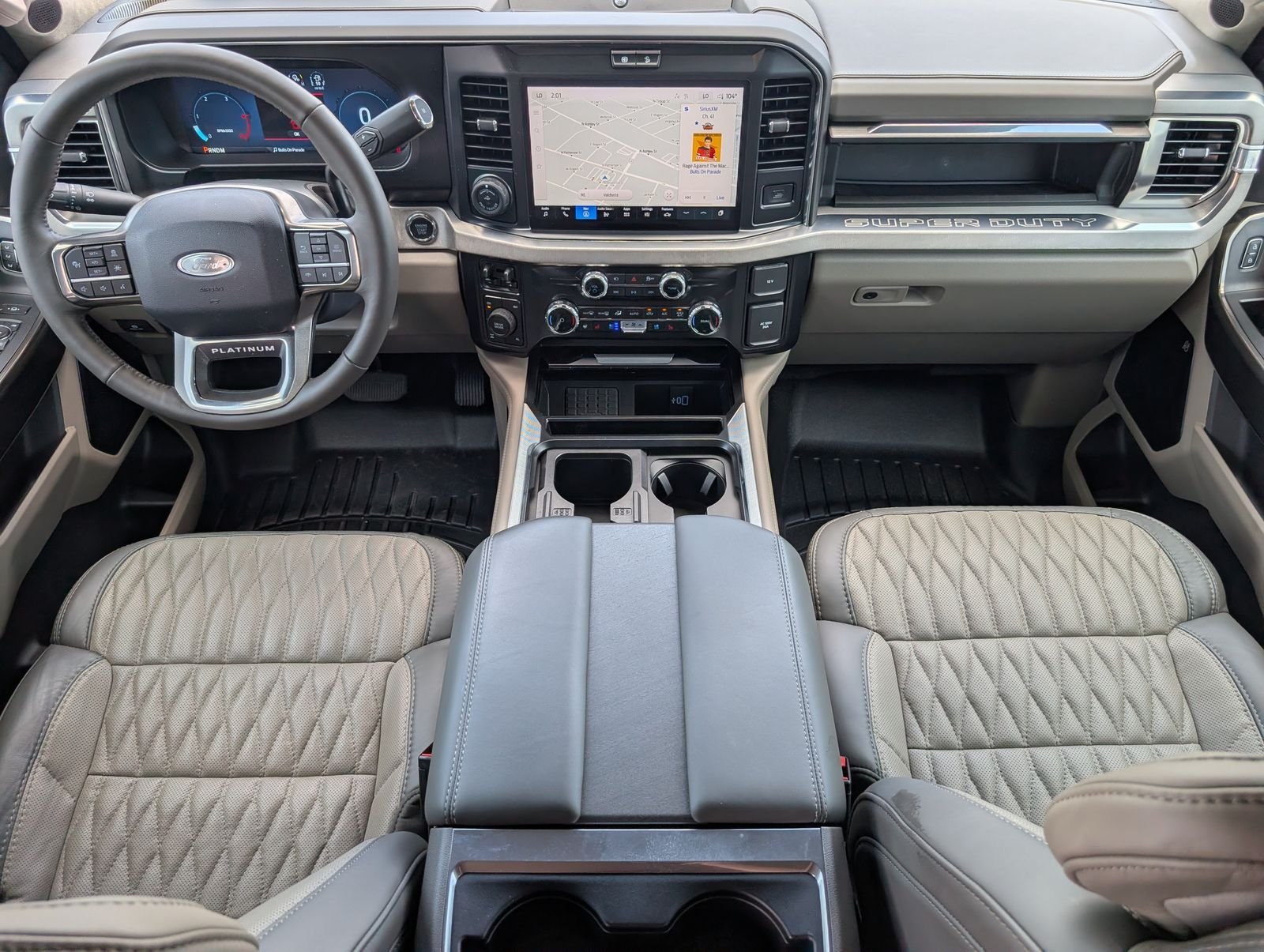 Used 2025 Ford F250 Platinum w/ Platinum Plus Package AWD/4WD image 5