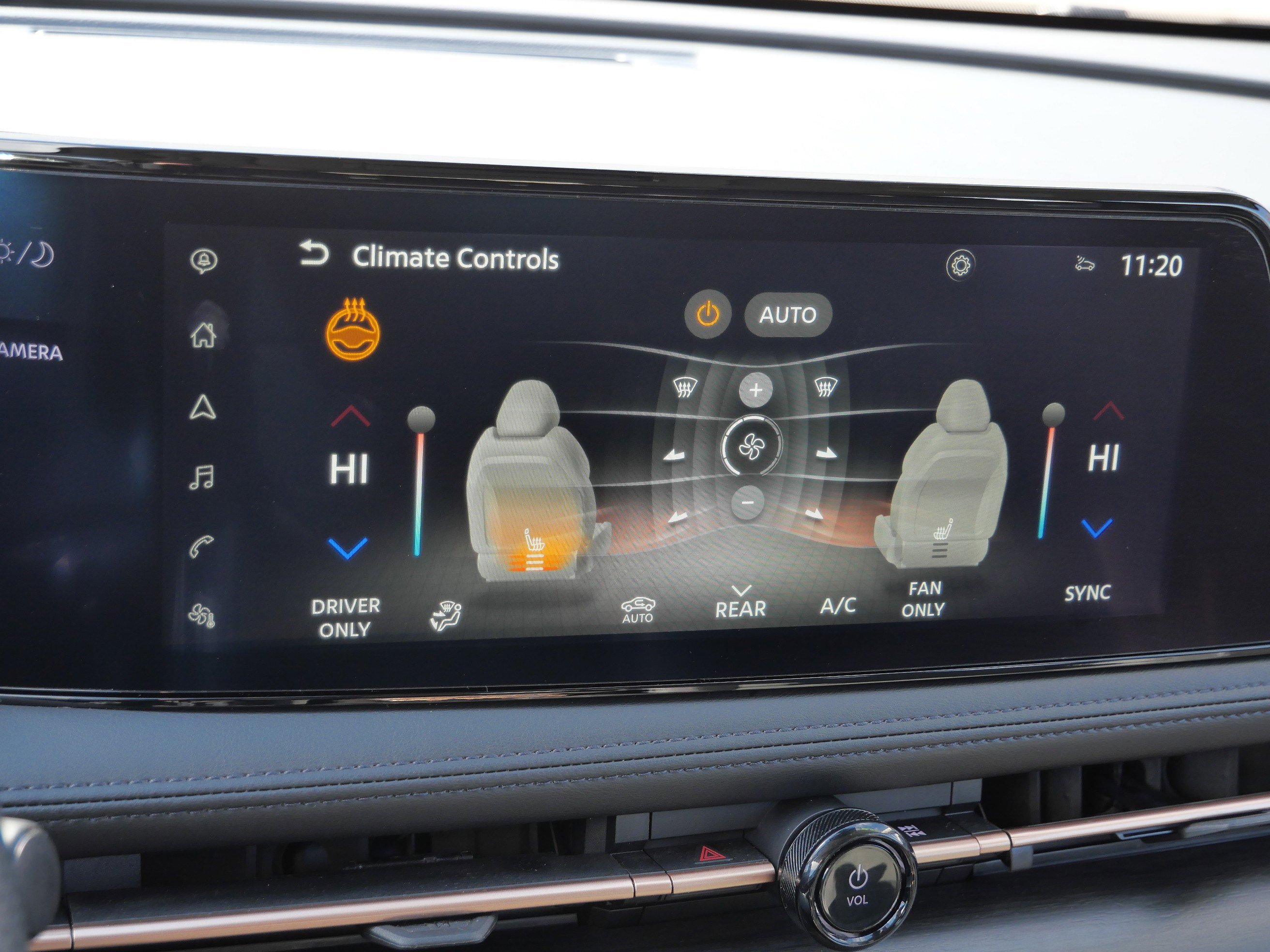 Used 2023 Nissan Ariya AWD image 24