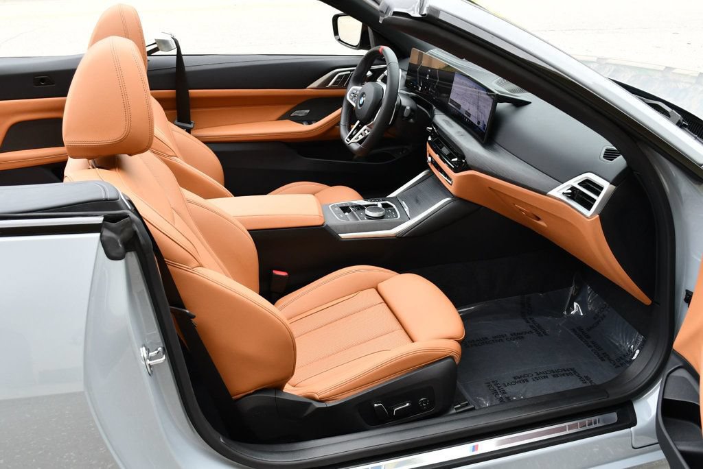 Used 2026 BMW M440i Convertible w/ Premium Package RWD image 69