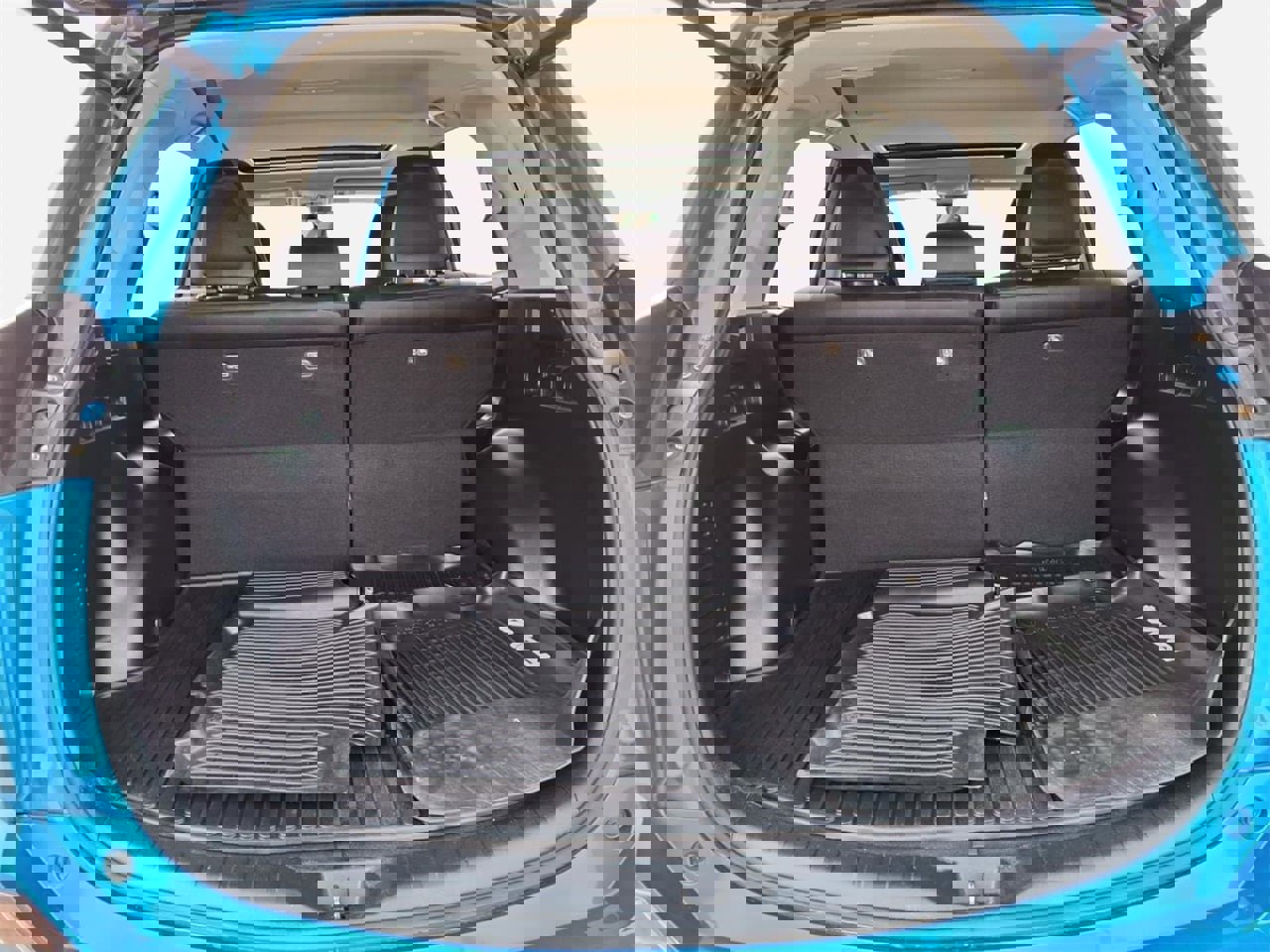 Used 2018 Toyota RAV4 Limited w/ Protection Package image 6