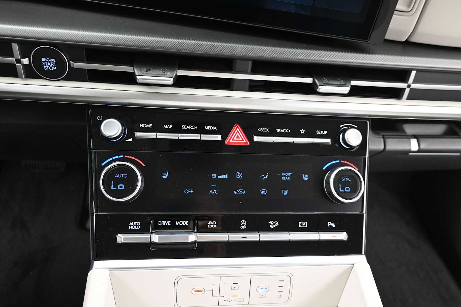 New 2026 Hyundai Santa Fe SEL AWD/4WD image 19