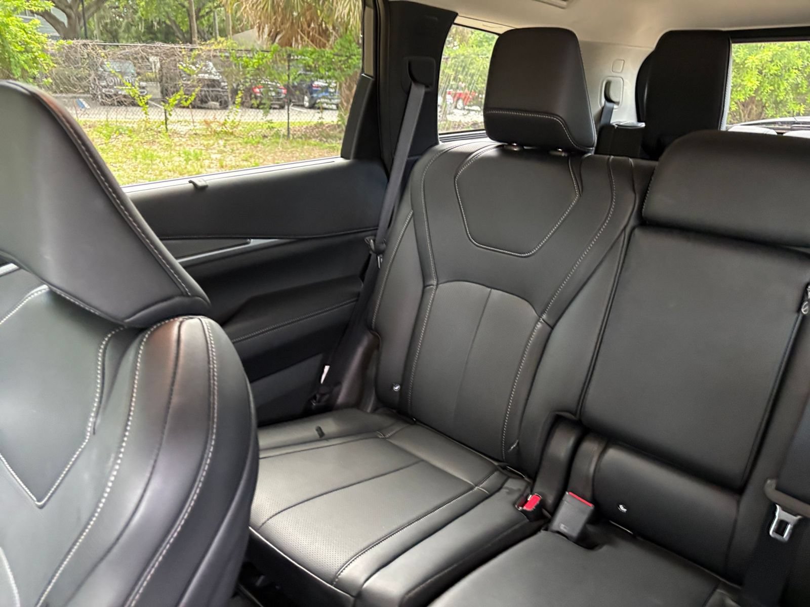 Used 2026 INFINITI QX60 Luxe FWD image 44