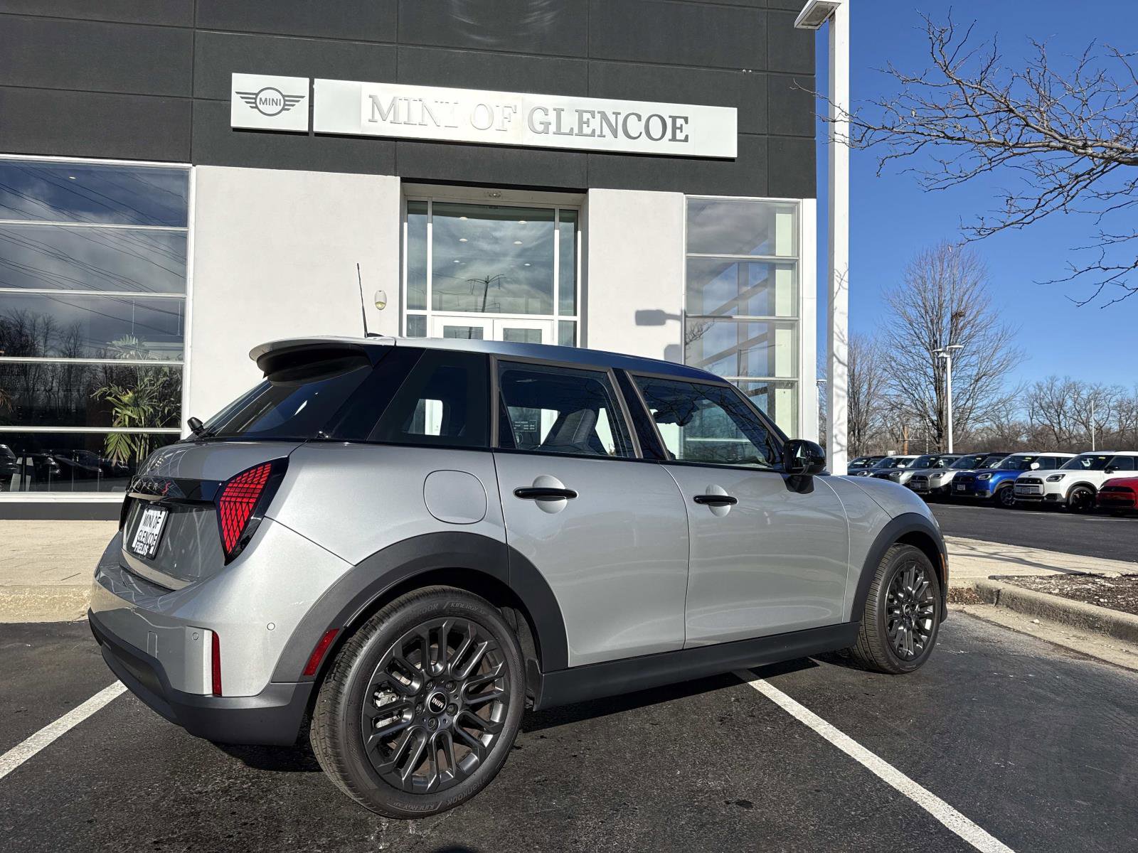 Certified 2025 MINI Cooper S FWD image 4