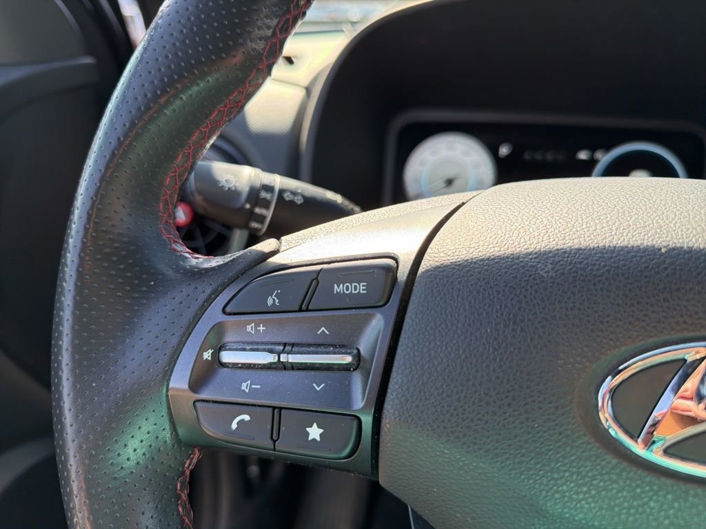 Certified 2022 Hyundai Kona N Line AWD/4WD image 31