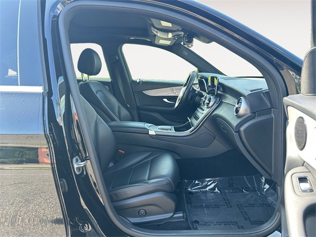 Used 2022 Mercedes-Benz GLC 300 image 15