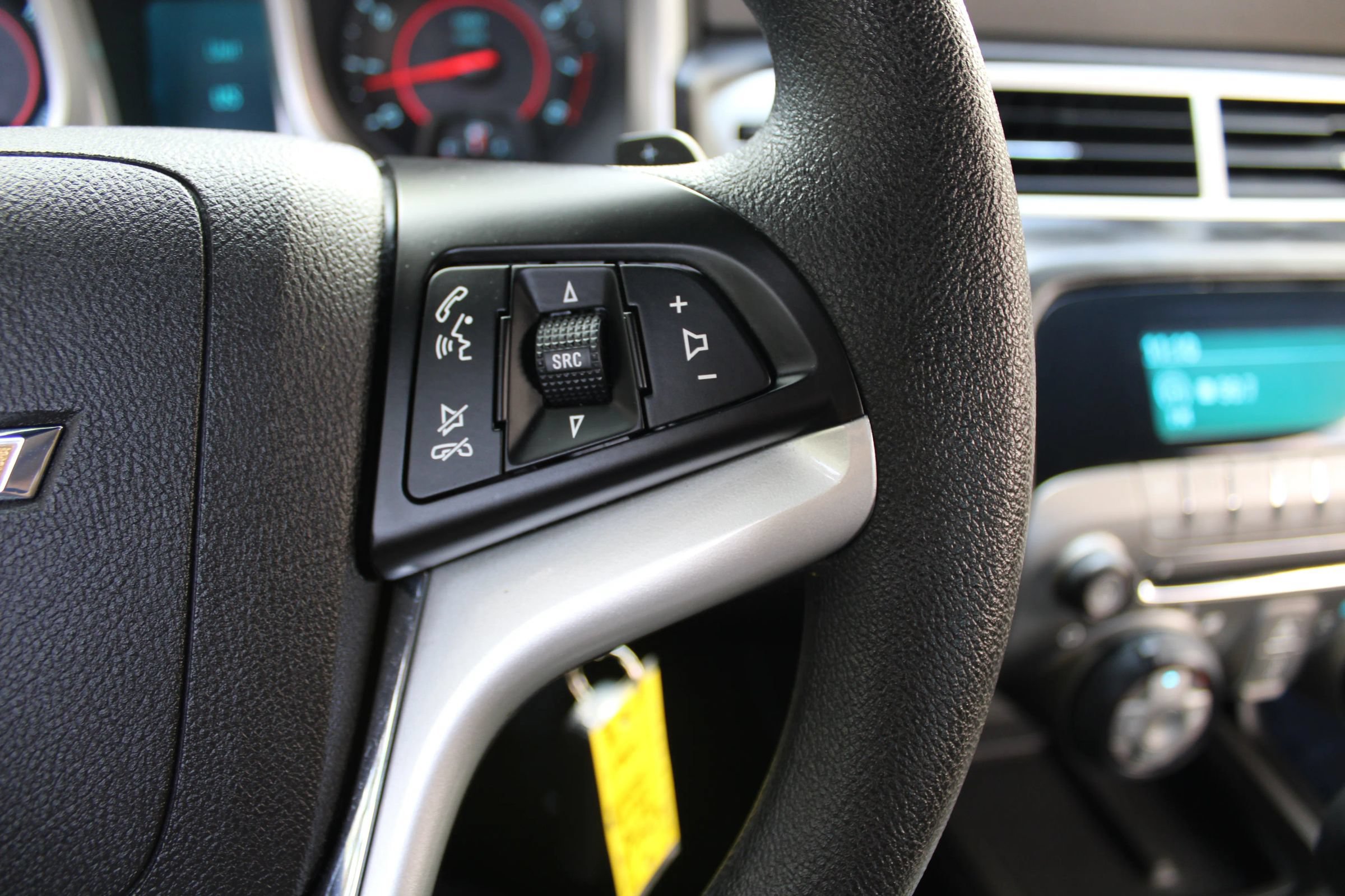 Used 2015 Chevrolet Camaro LS RWD image 12