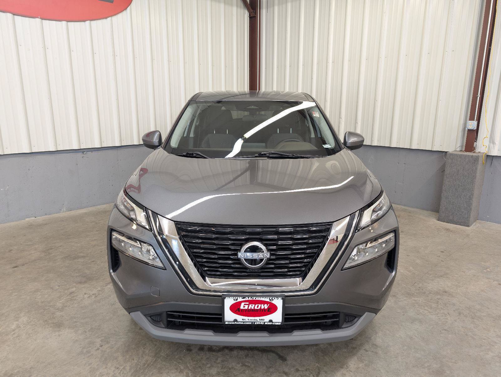 Used 2022 Nissan Rogue SV AWD/4WD image 9
