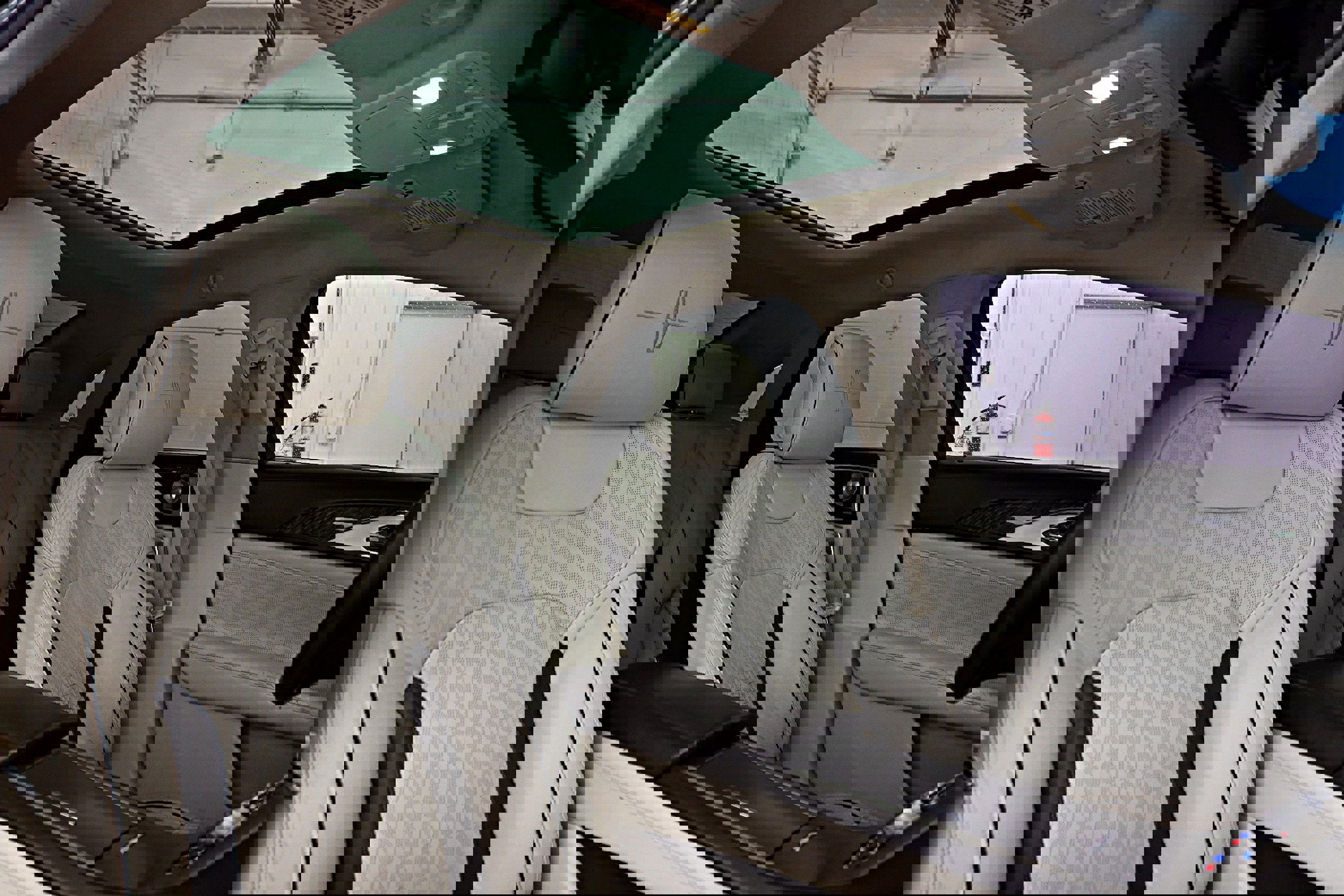 Used 2017 Lincoln MKZ Black Label w/ Technology Package image 29