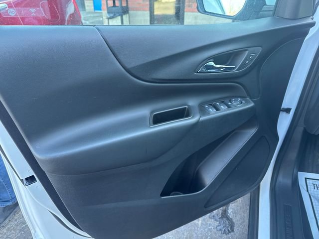 Used 2023 Chevrolet Equinox LT FWD image 14
