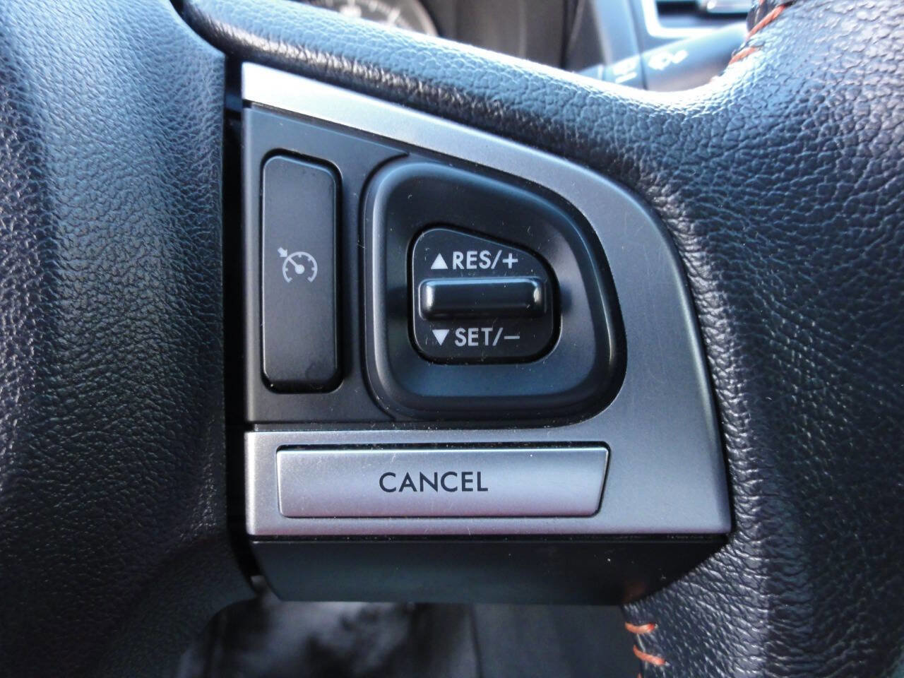 Used 2017 Subaru Crosstrek 2.0i Premium image 22