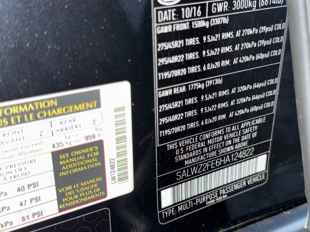 Used 2017 Land Rover Range Rover Sport SVR image 27