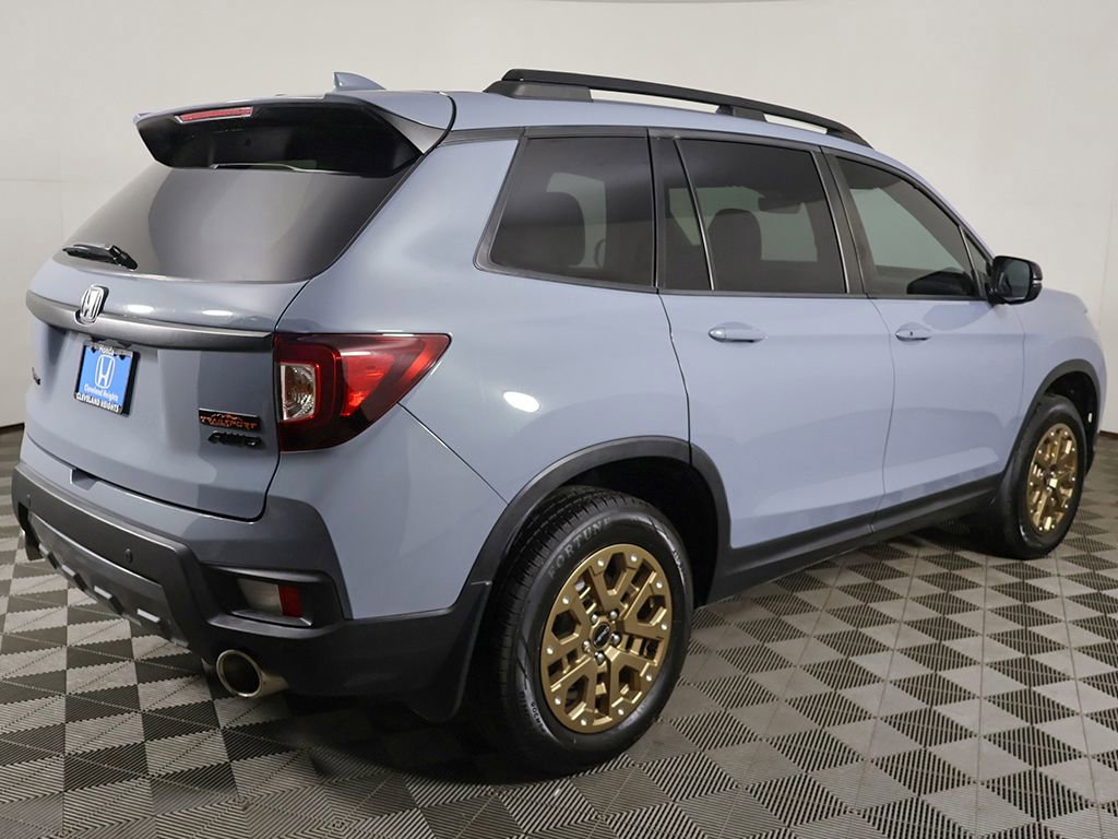Used 2023 Honda Passport TrailSport image 12