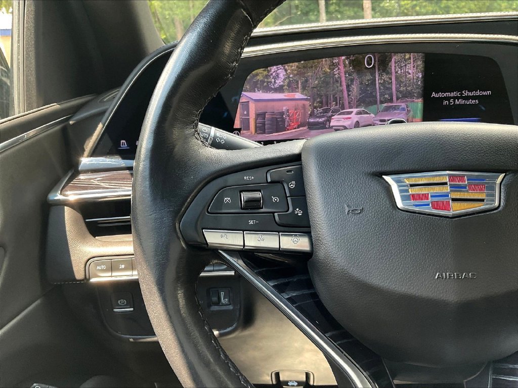 Used 2023 Cadillac Escalade Sport w/ LPO, ONYX Package AWD/4WD image 10